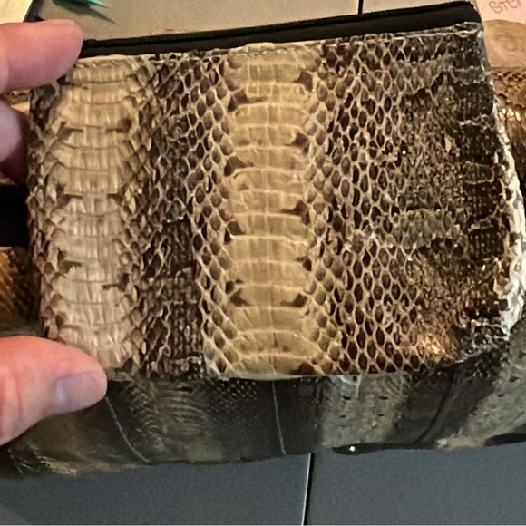 Biella snake skin clutch. With change bag. - Picture 4 of 5
